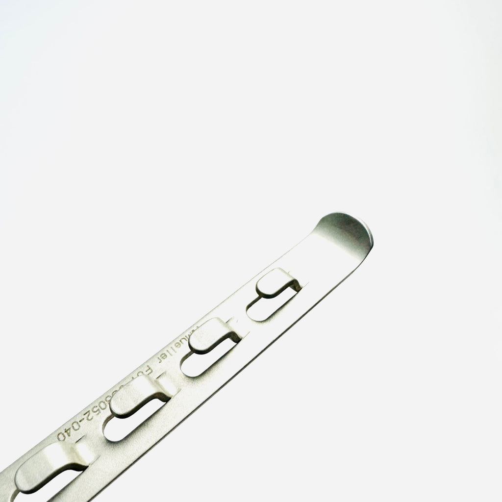 V. Mueller SU3052-040 DENIS BROWNE RETRA. MASTOID BLADE 1/2 In X 1.3cm(SET OF 4)