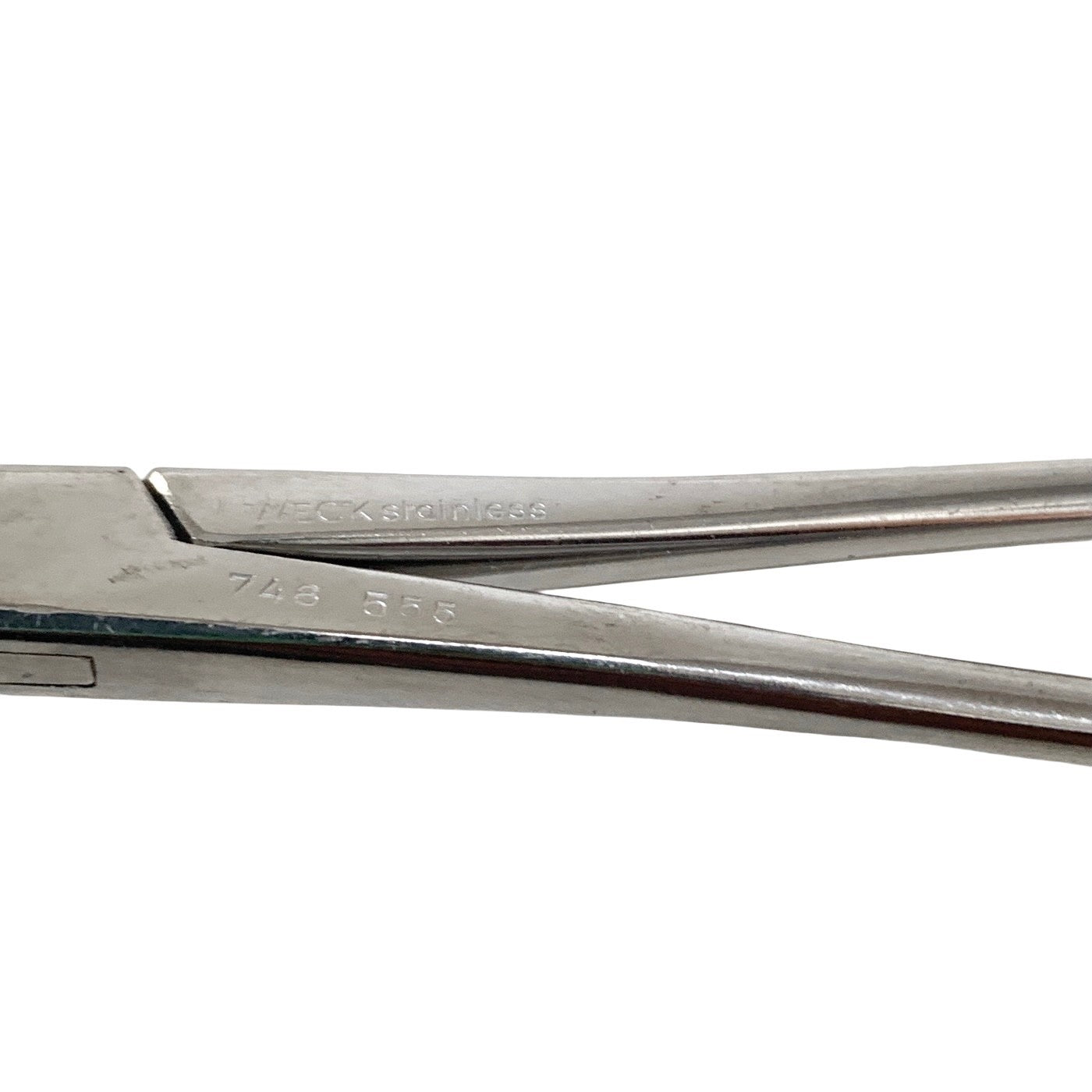 WECK Ref 746-555, S-Curve Kidney Clamp