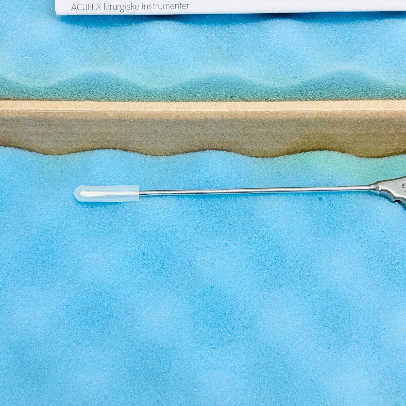 Smith & Nephew / Acufex 010814 Scissors, Rotary 20° Hooked Left, Instrument
