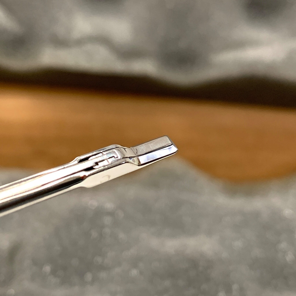 Symmetry Surgical REF 1010111, Access Punch, 1.7mm Straight, Blunt Nose