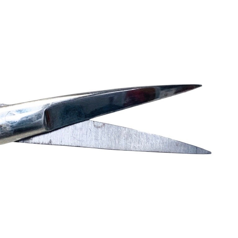V. Mueller REF OP5540, SCISSOR, IRIS KNAPP CURVED