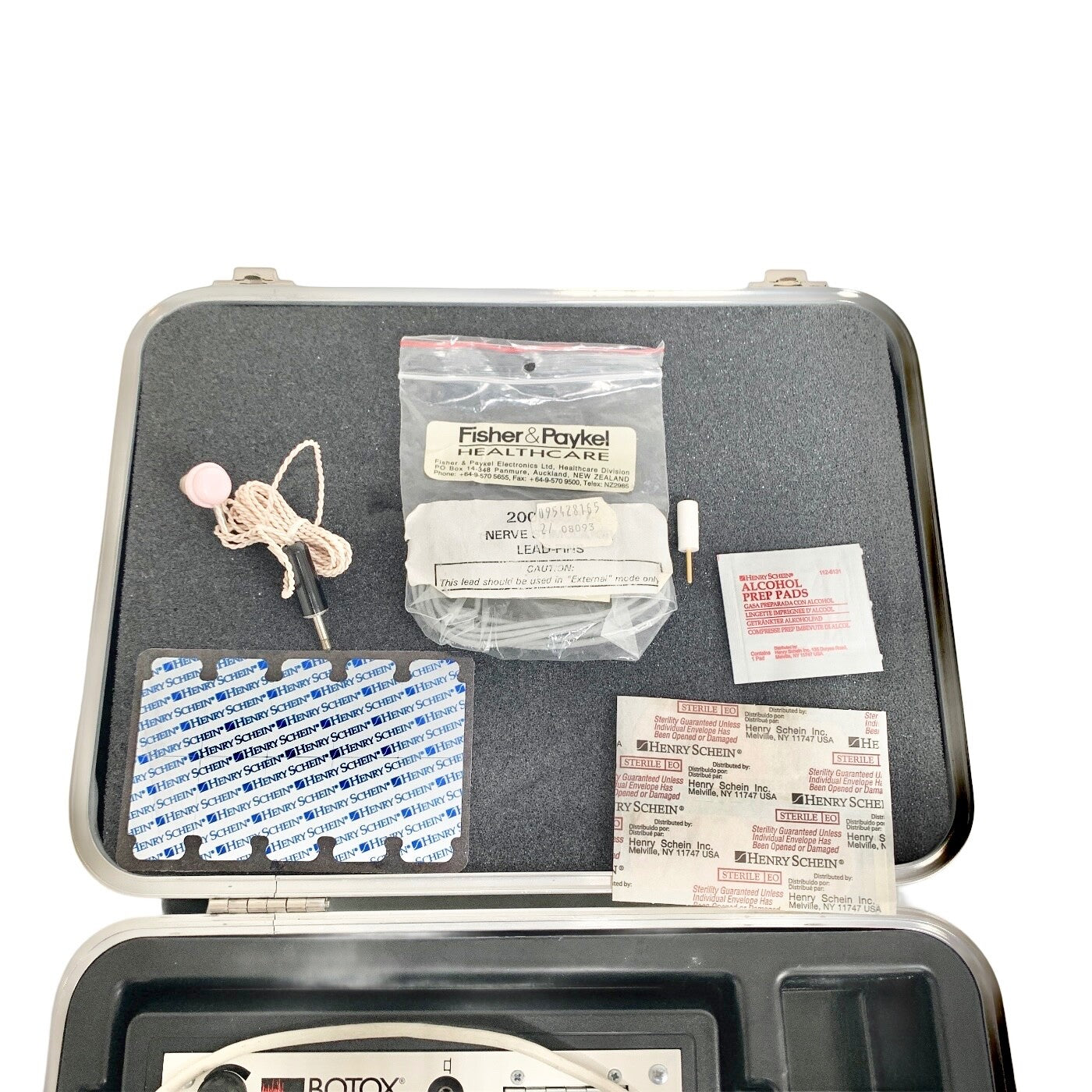 ALLERGAN BOTOX INJECTION AMPLIFIER WITH ACCESSORIES AND CASE
