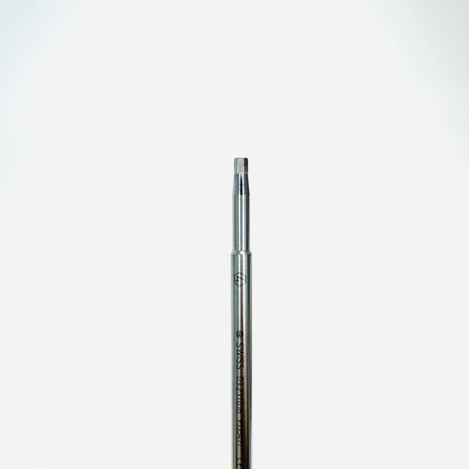 SYN. 03.231.016 Cannulated 4.0mm Hex Screwdriver Shaft Instrument