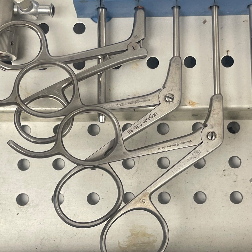 Stryker REF 233-32-120 Surgical Arthroscopic Manual Instrument Set
