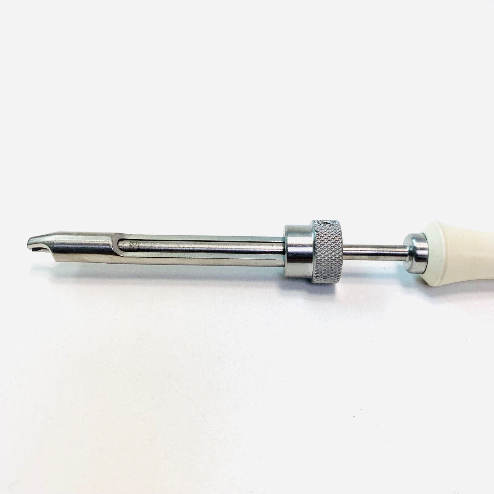 Medtronic REF 8796033, Central Slot Screw Removal Tool