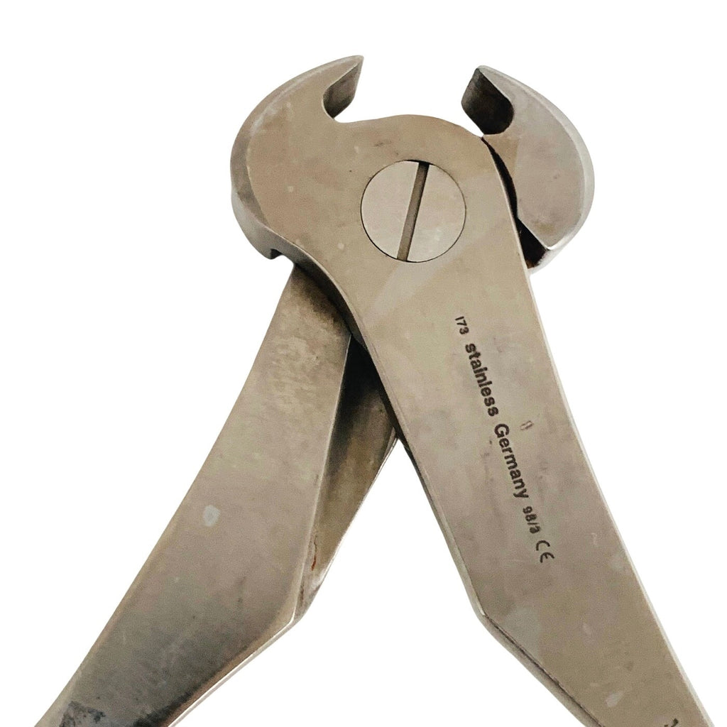 KMedic Ref KM 46-647, CANULATED PIN CUTTER, END CUT