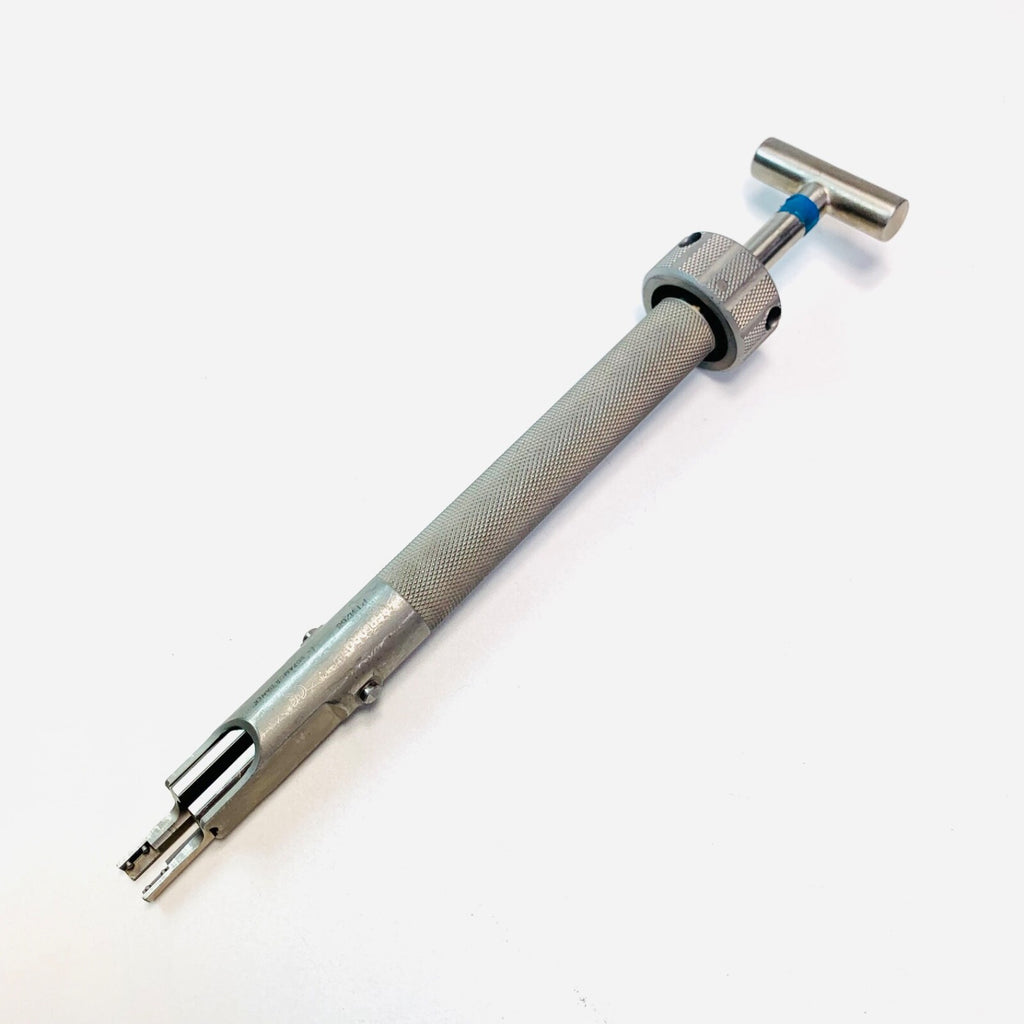 Medtronic REF 858-989, M8 Rod Reducer