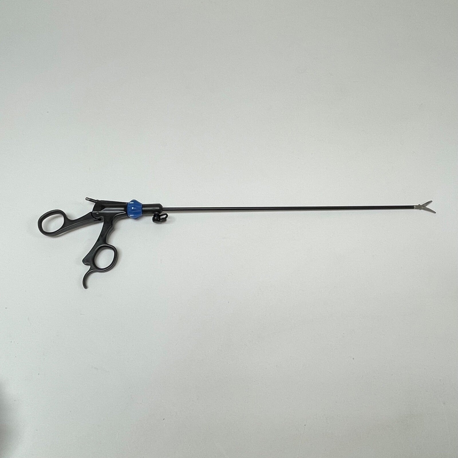 R. WOLF 8393.0248 Scissors, Metzenbaum, "Grip Line", 5 mm Ø, 310 mm WL W/ Handle