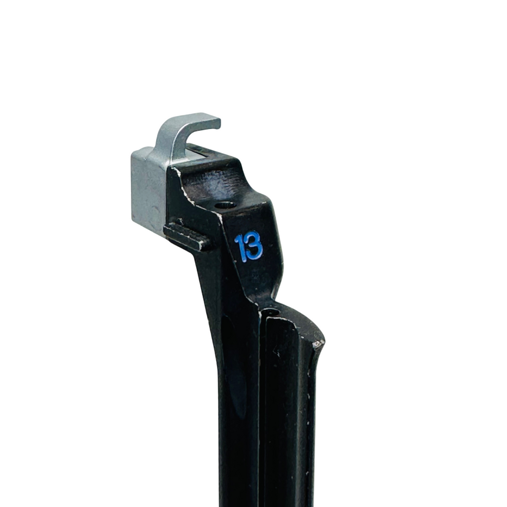 Medtronic EX06123973 BLADE F/13 Instrument
