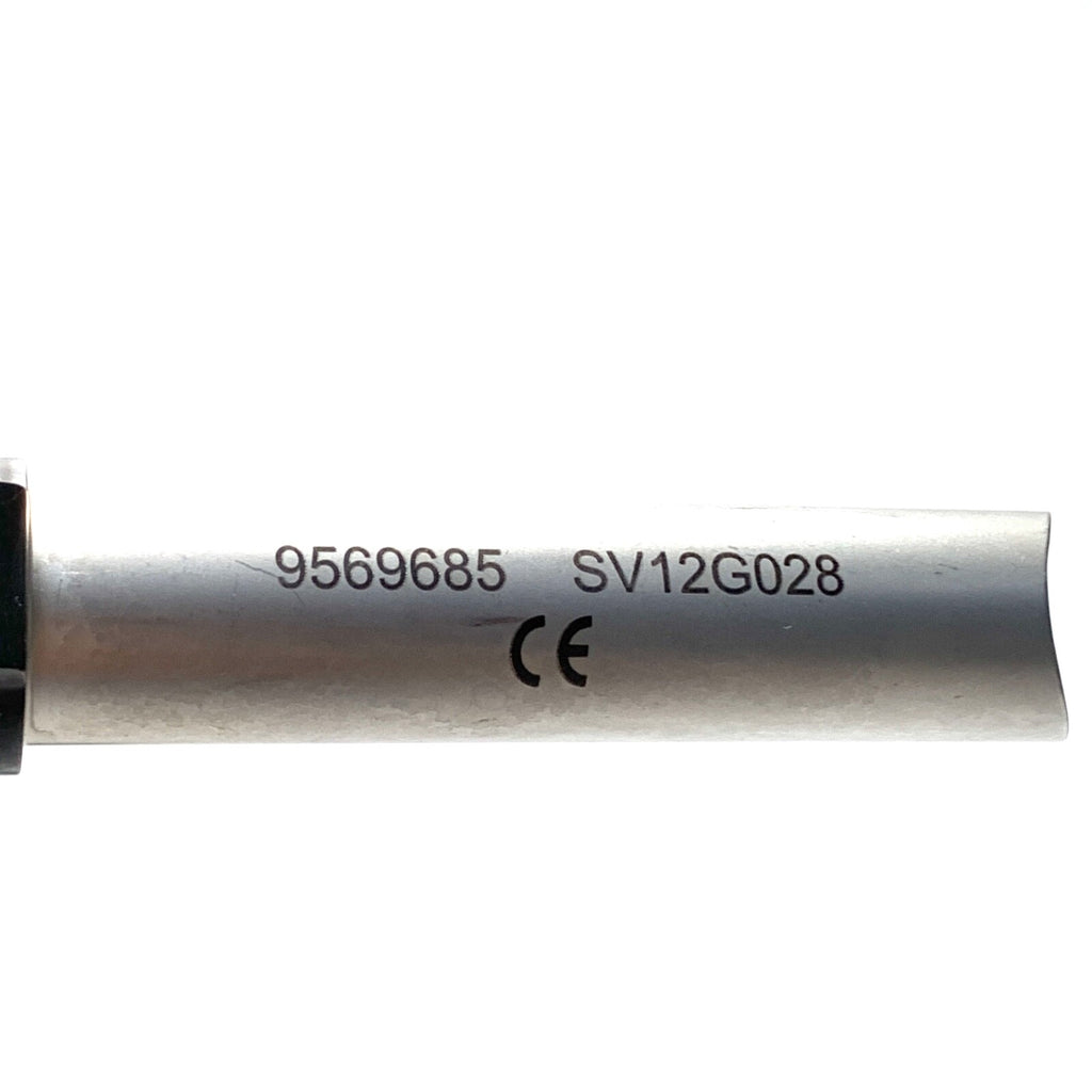 Medtronic REF 9569685, 18MM X 8CM Angled Metrx Tube