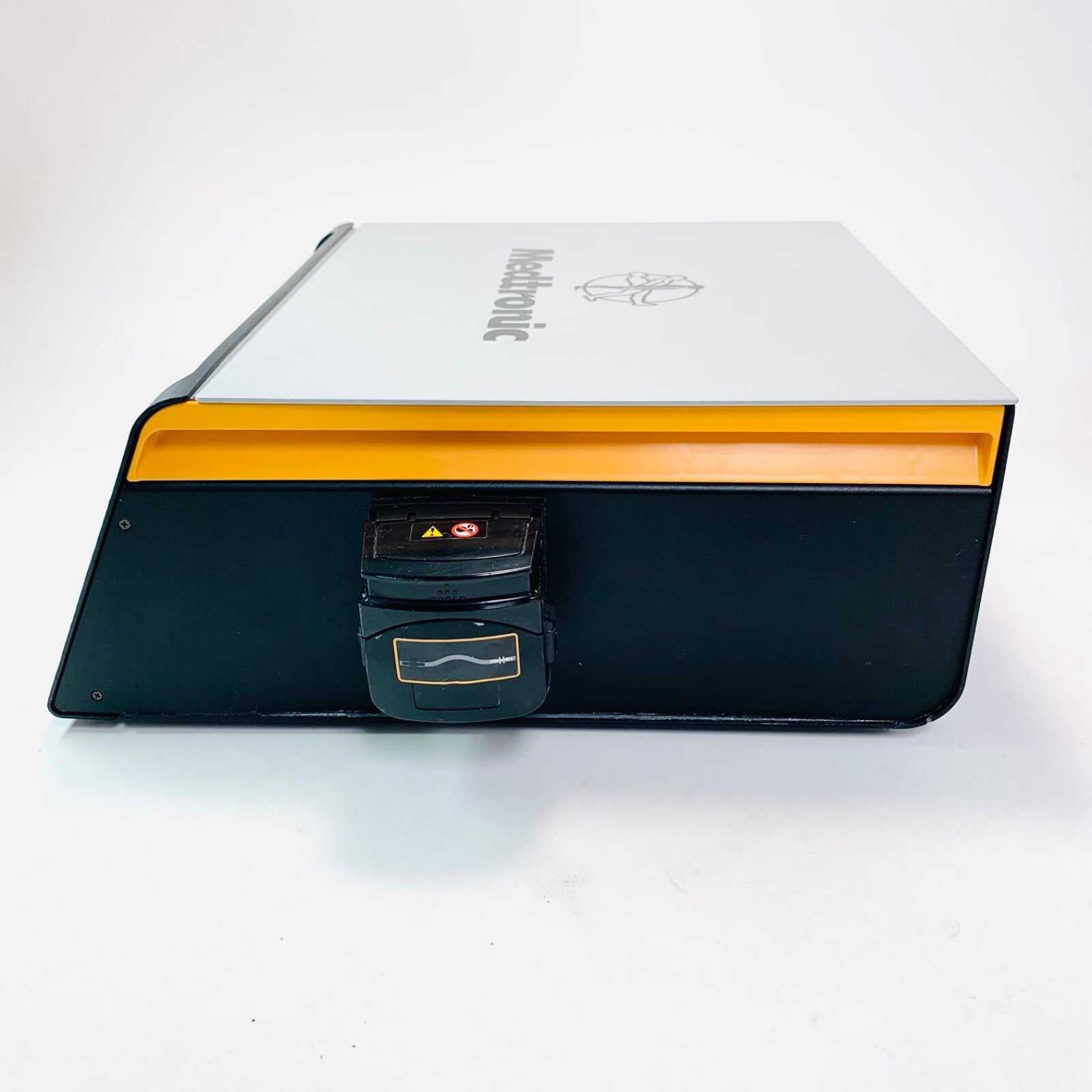 Medtronic REF 40-405-1, AEX ELECTROSURGICAL HF GENERATOR, MFD 2017, S/W 3.0