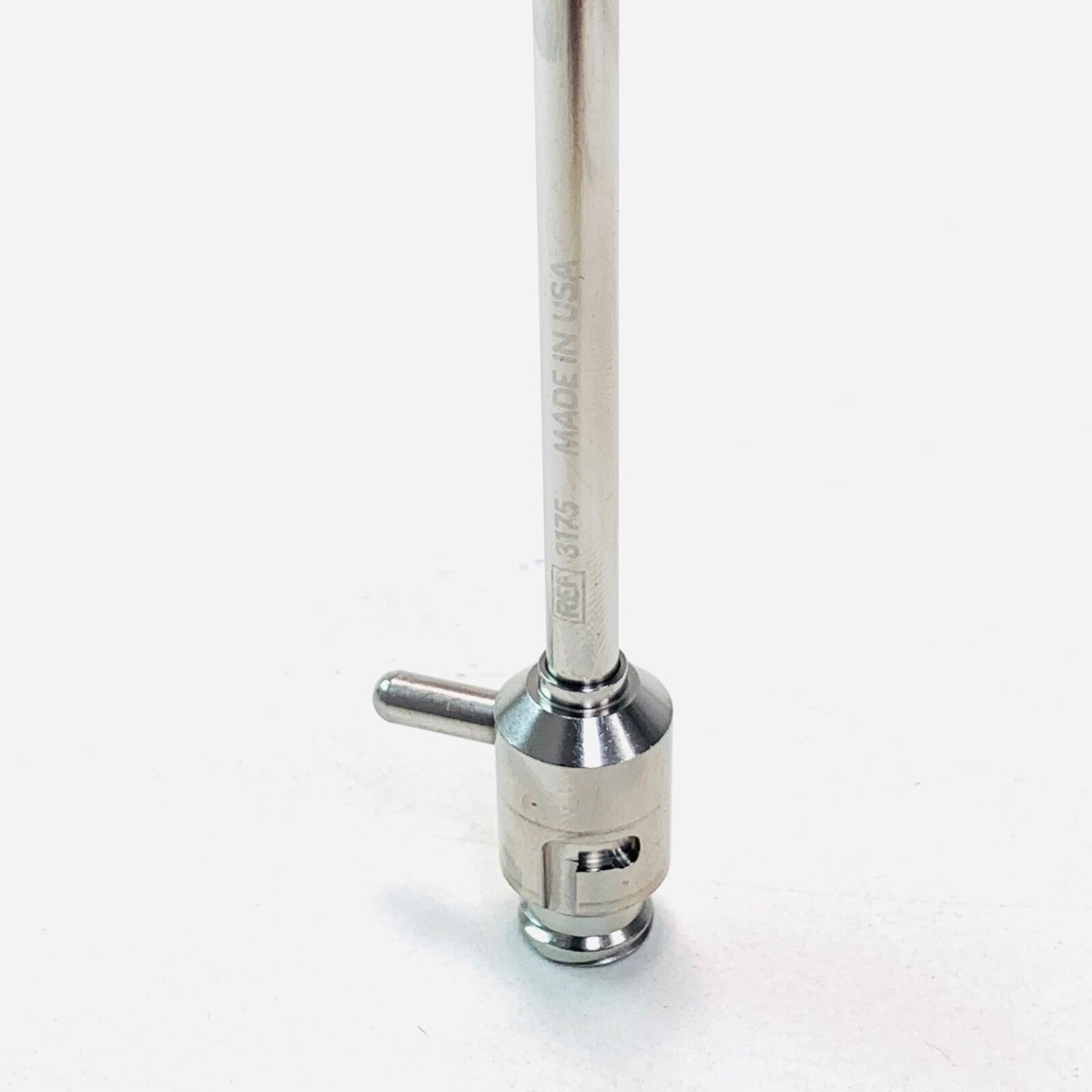 Dyonics REF 3175, 4.5 mm Operative Cannula