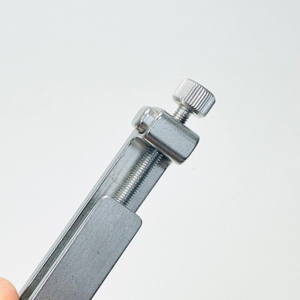 V. Mueller S-0429 Adjustable Lumbar Retractor Blade Holder  Instrument