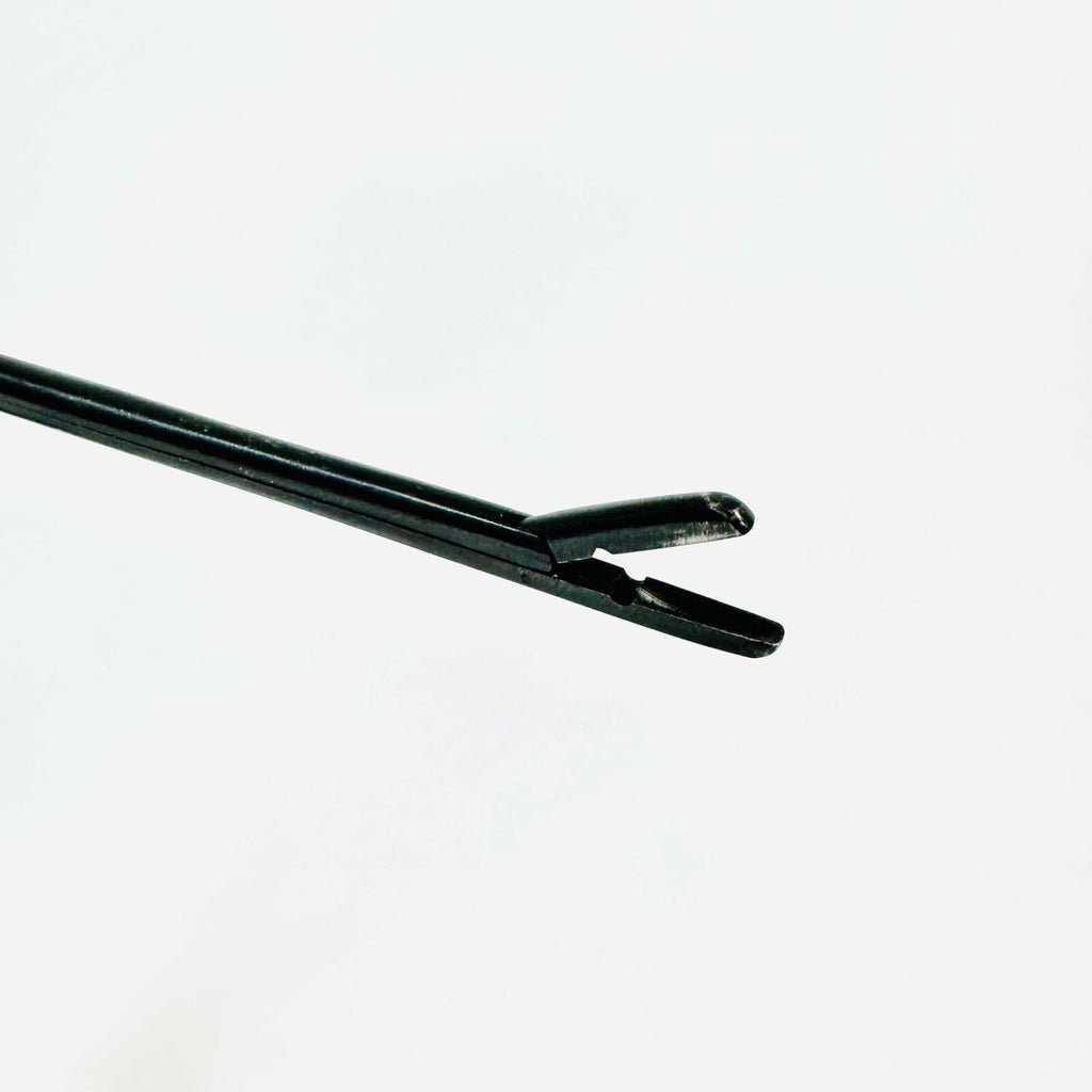 SPO24-0006 Pituitary Straight Forceps 2 X 10mm Cup, Black Instrument