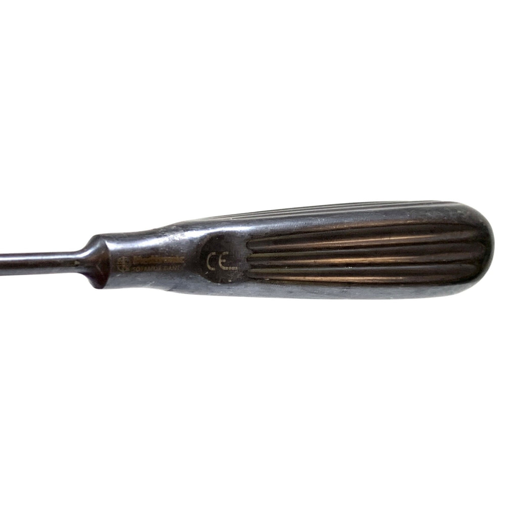 Medtronic Sofamor Danek REF 9560628, Bayoneted Reversed Angled Curette, 5.2mm