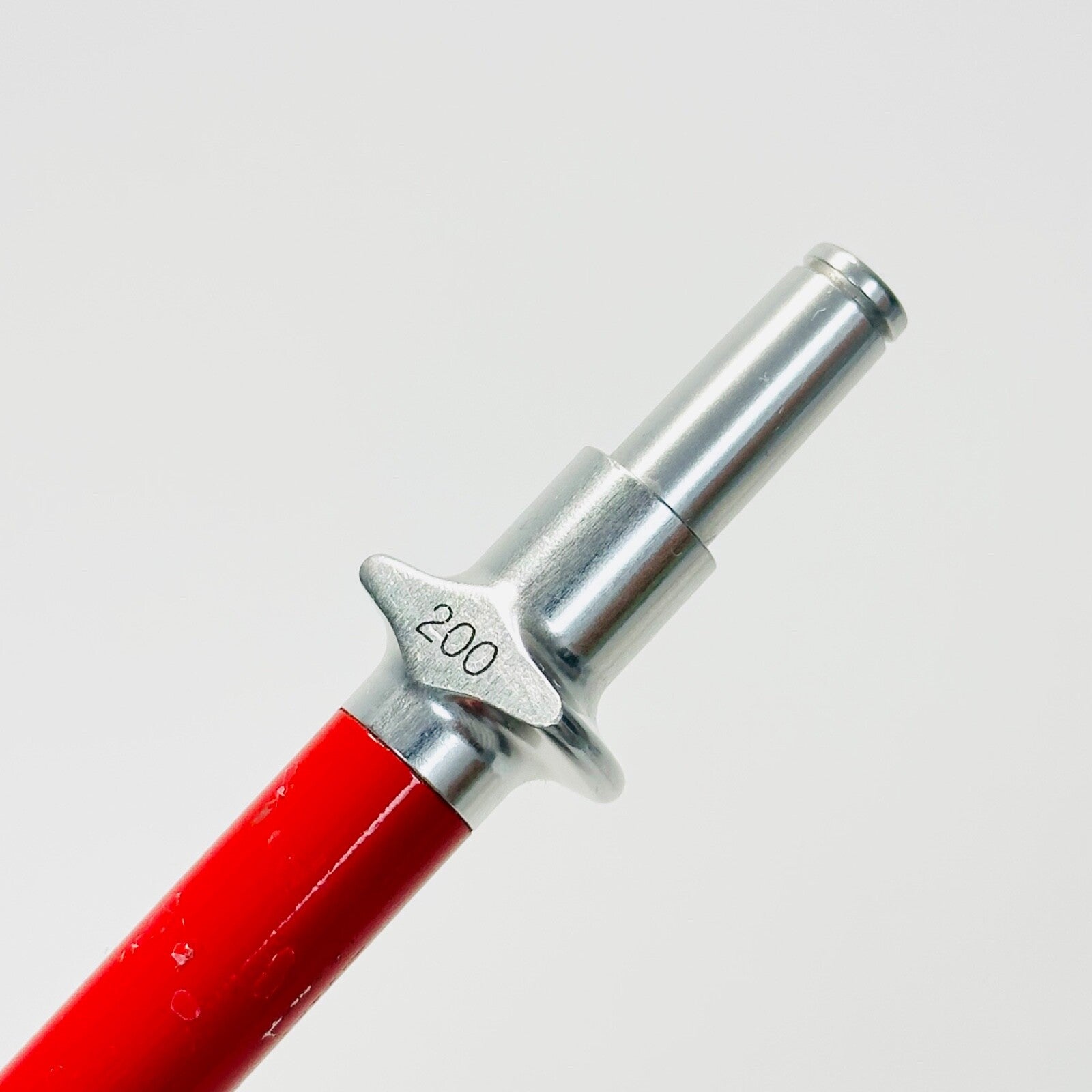 VISTALAB 1026 200µL Pipette, MLA, Precision, Red