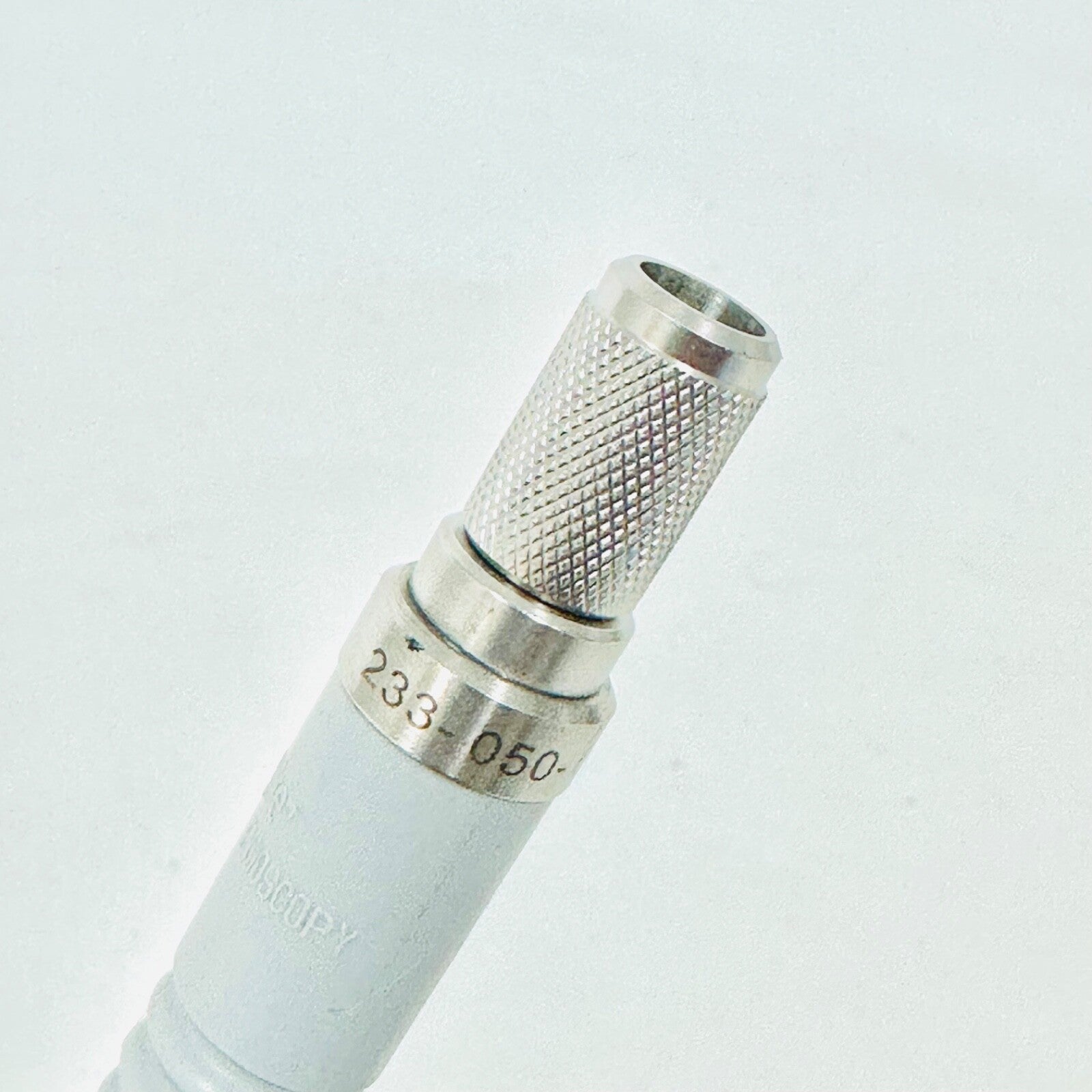 Stryker 233-050-067  Fiberoptic Light Cable  2.0 mm x 7.5 ft