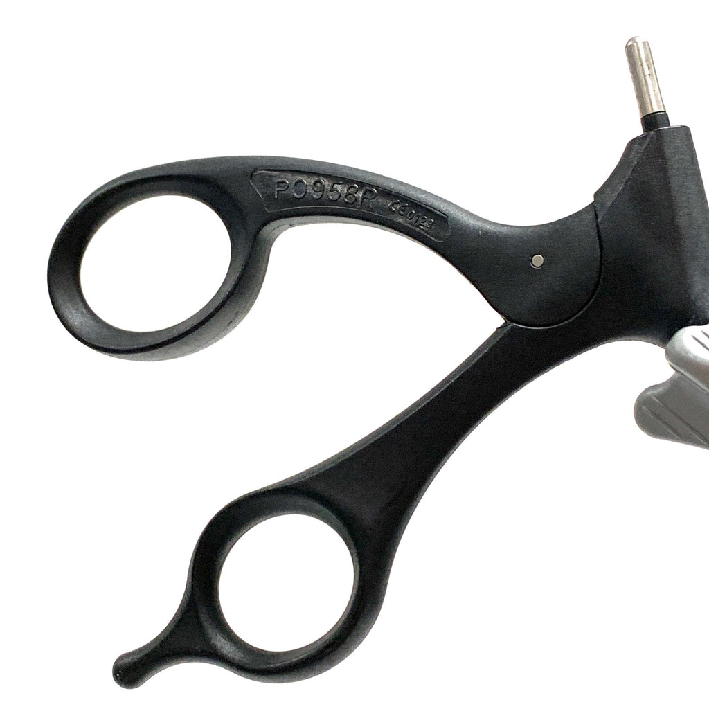 Aesculap REF PO600R, 5mm Single Action Hook Scissors, W/ P0958R Handle