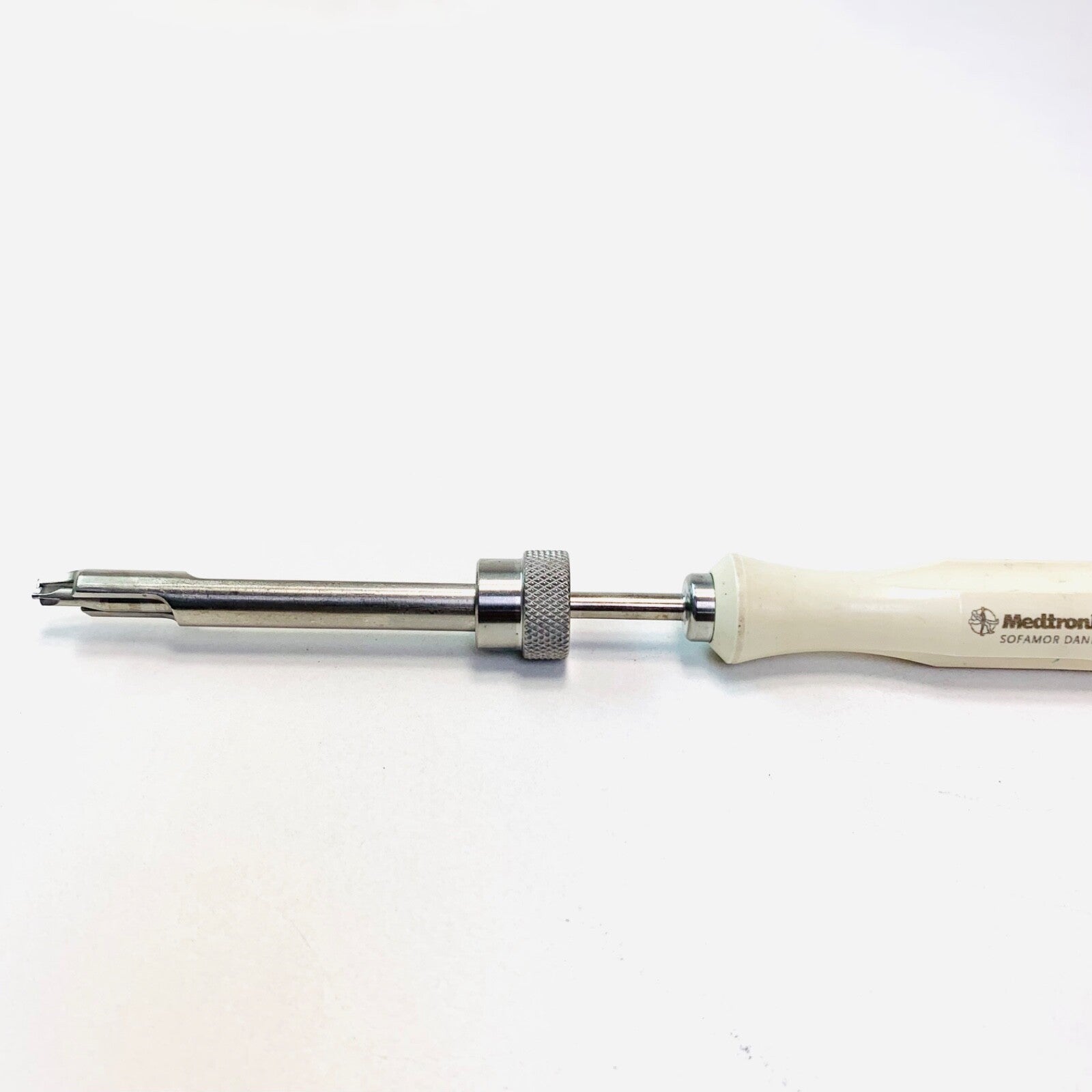 Medtronic REF 8796033, Central Slot Screw Removal Tool