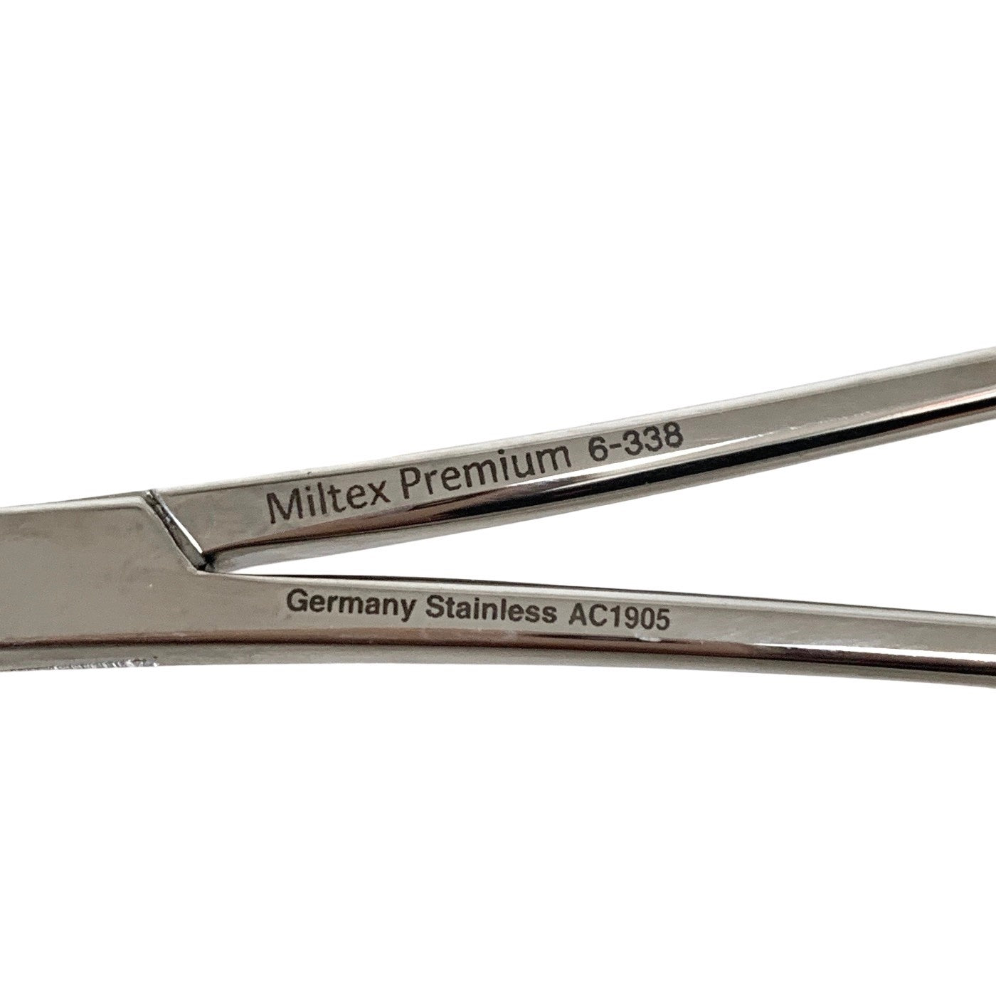 Miltex Premium Ref 6-338, Crile-Wood Needle Holder 6" Serrated German Stainless