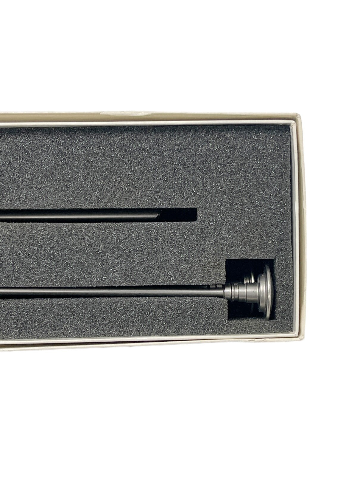 Linvatec REF 8462  25 Deg. Sheath Kit Rotating Stopcock With Trocars