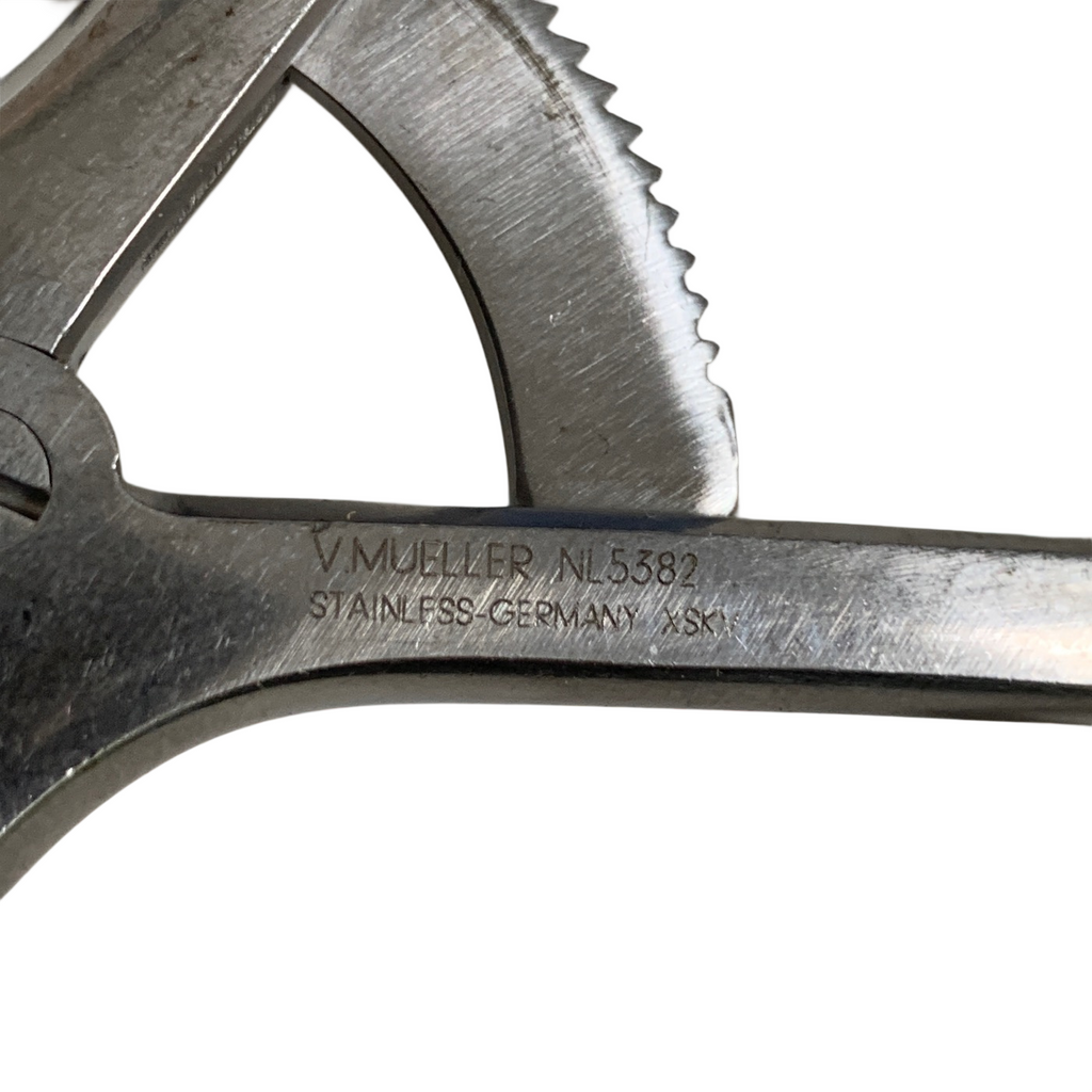 V. Mueller NL5382 8 INCHES  Markham Meyerding Hemilaminectomy Retractor