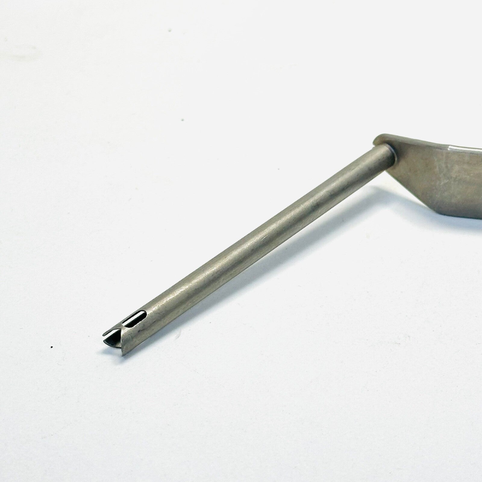 CONMED LINVATEC 10004A ULTRAFIX Drill Guide, Duckbill, Slotted