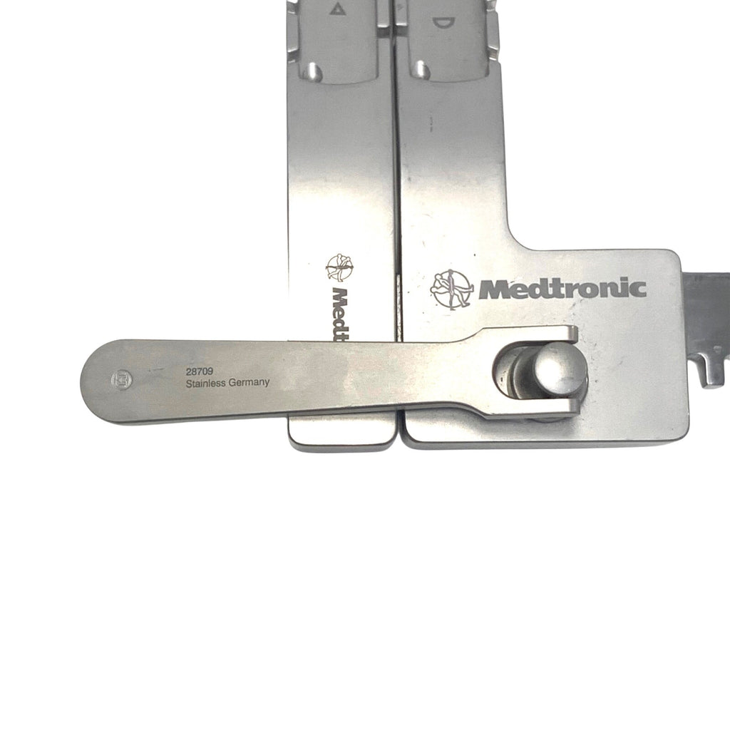 Medtronic Ref 28709, Octobase Retractor