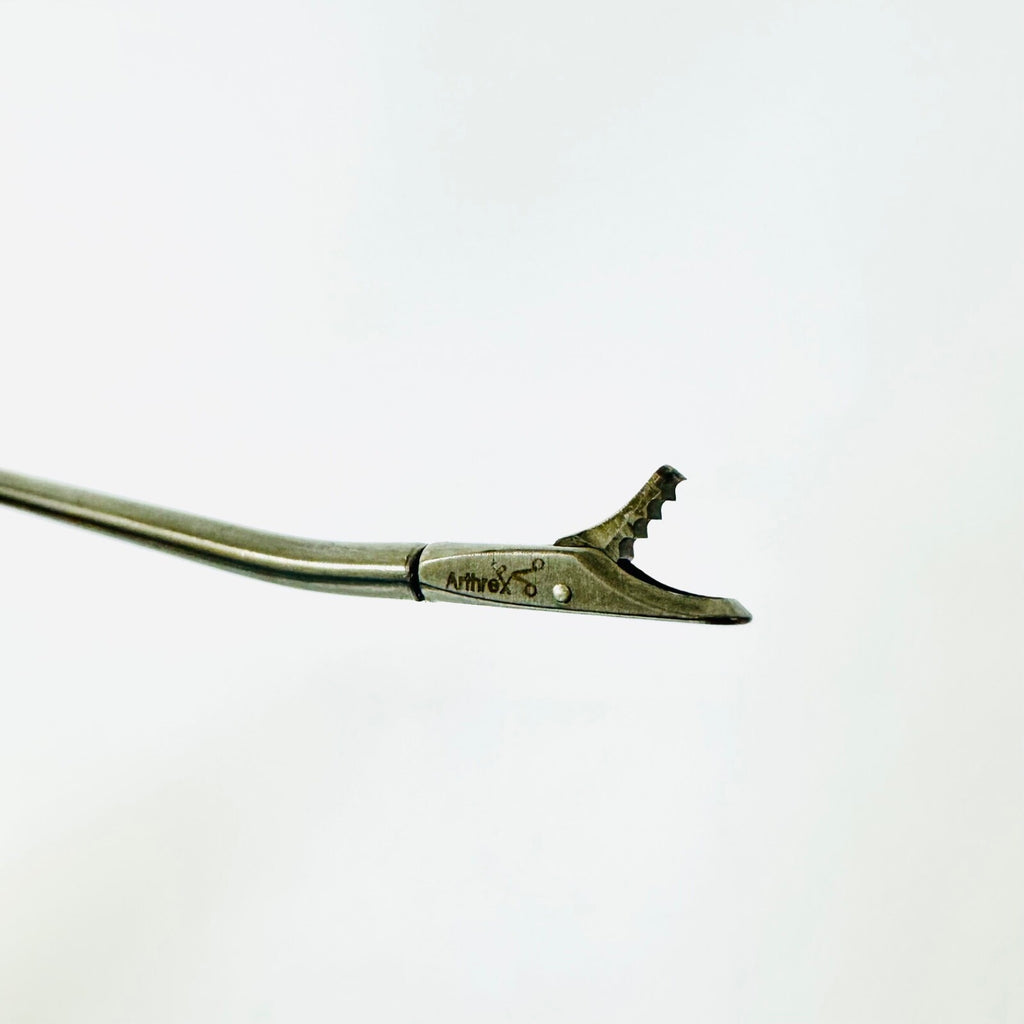 ARTHREX AR-11010 Punch, Standard ø2.75 mm, 15° Up Curved Shaft instrument