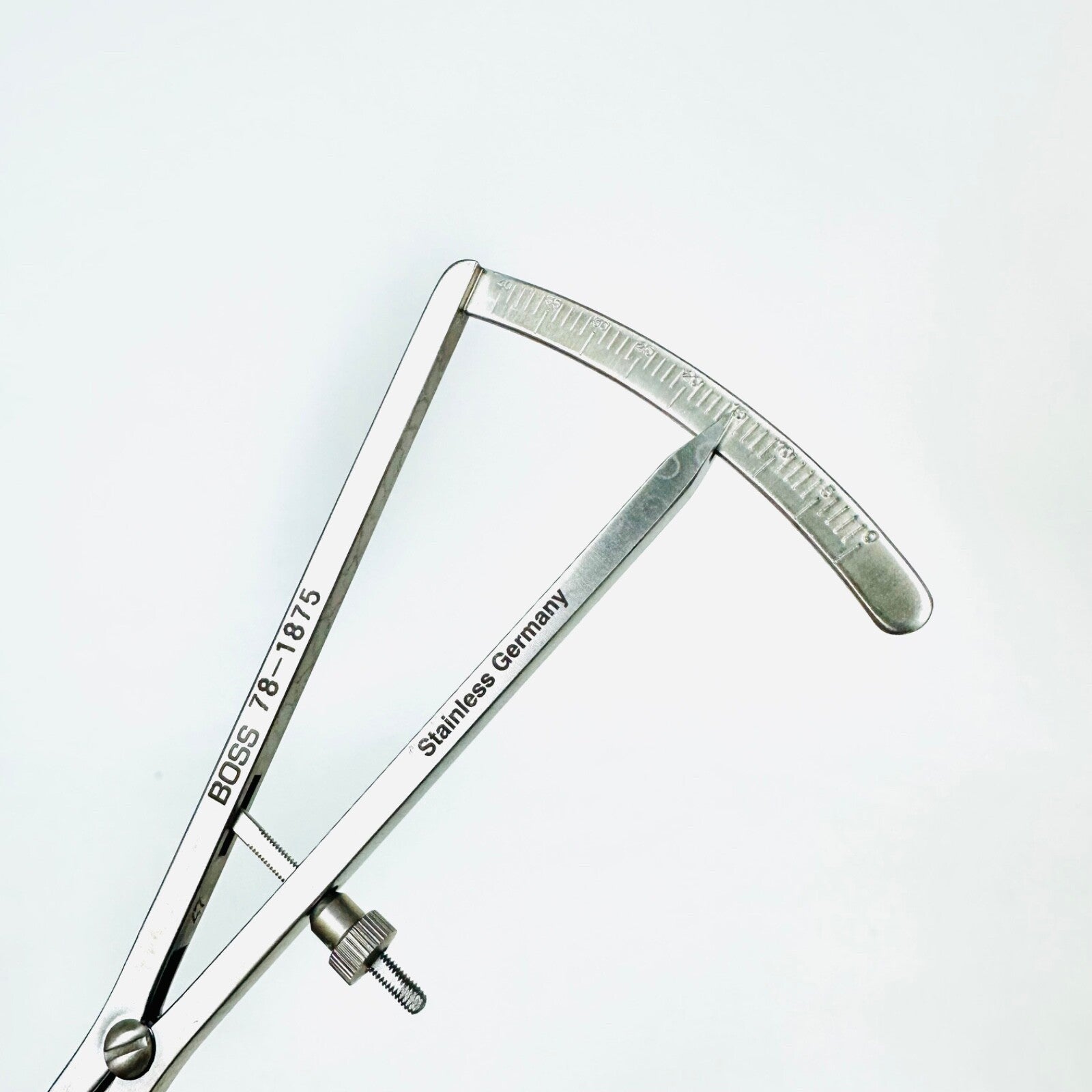 BOSS 78-1875 Castroviejo Caliper – straight 6.5″ instrument