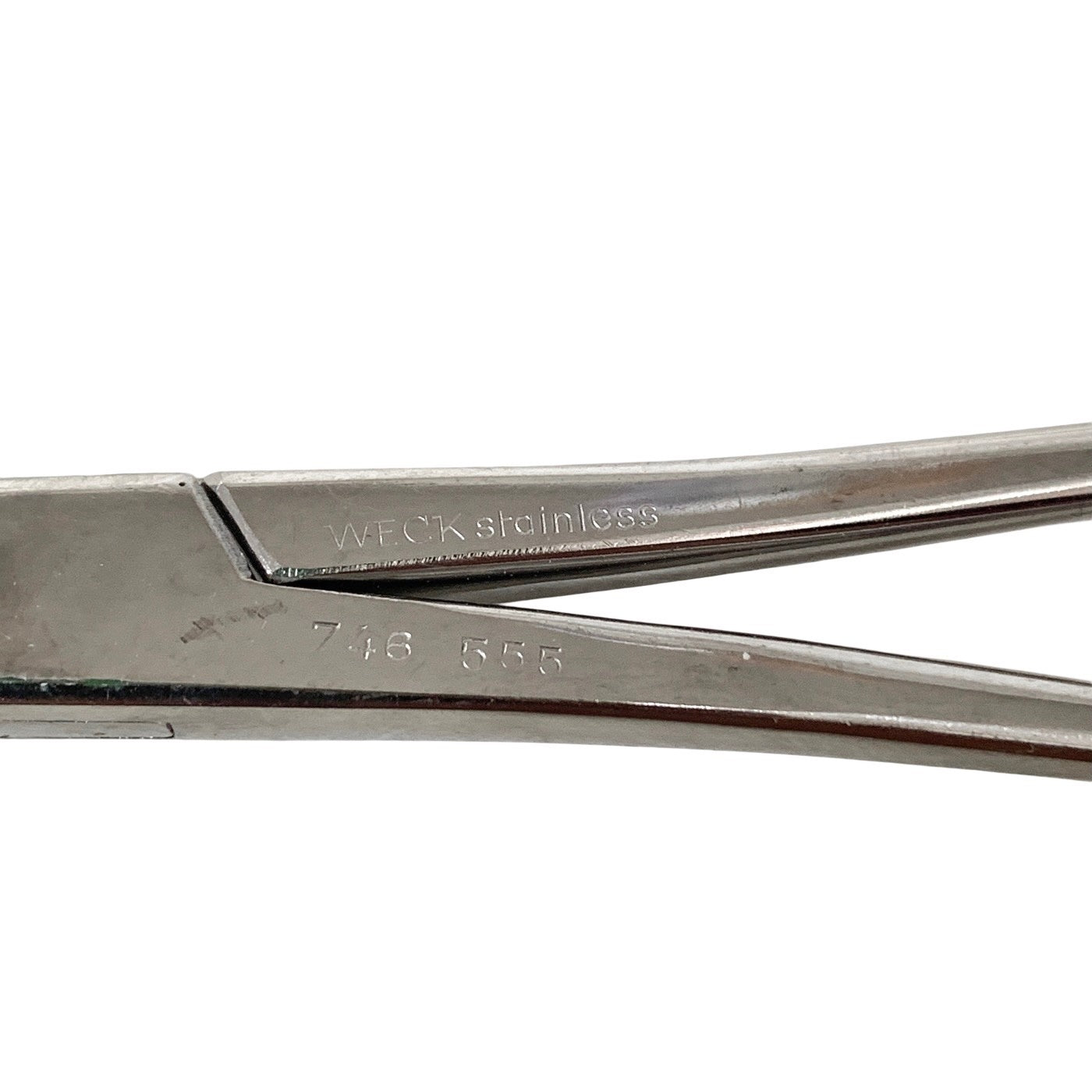 WECK Ref 746-555, S-Curve Kidney Clamp
