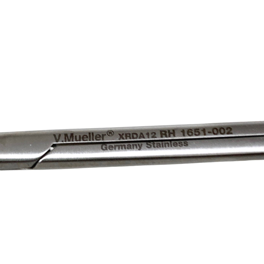 V. Mueller Ref RH1651-002, Surgical 5-3/4in Curved Vital Metzenbaum Scissors