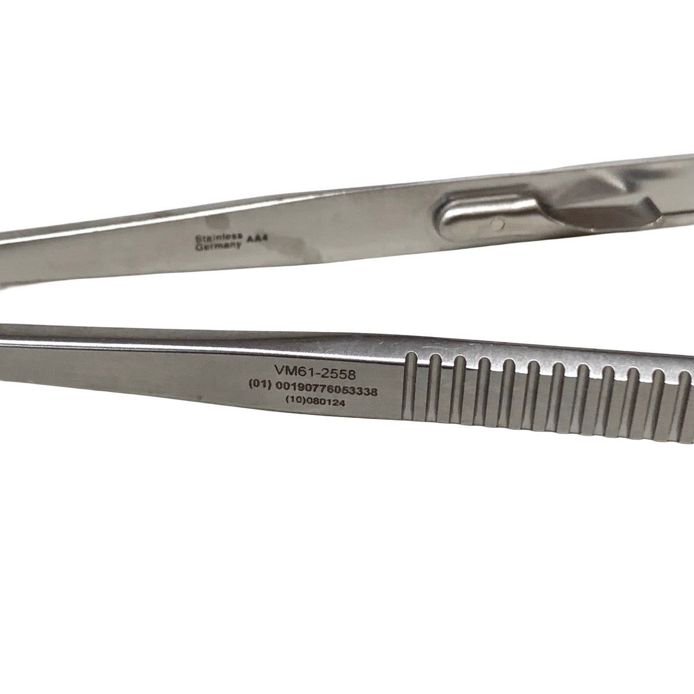 V. Mueller 61-2558 Castroviejo Needle Holder Tungsten Carbide TC Germany 5.5"