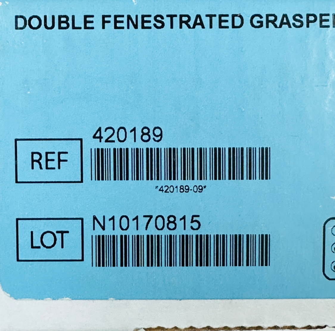 DA VINCI REF 420189, DOUBLE FENESTRATED GRASPER, IN BOX