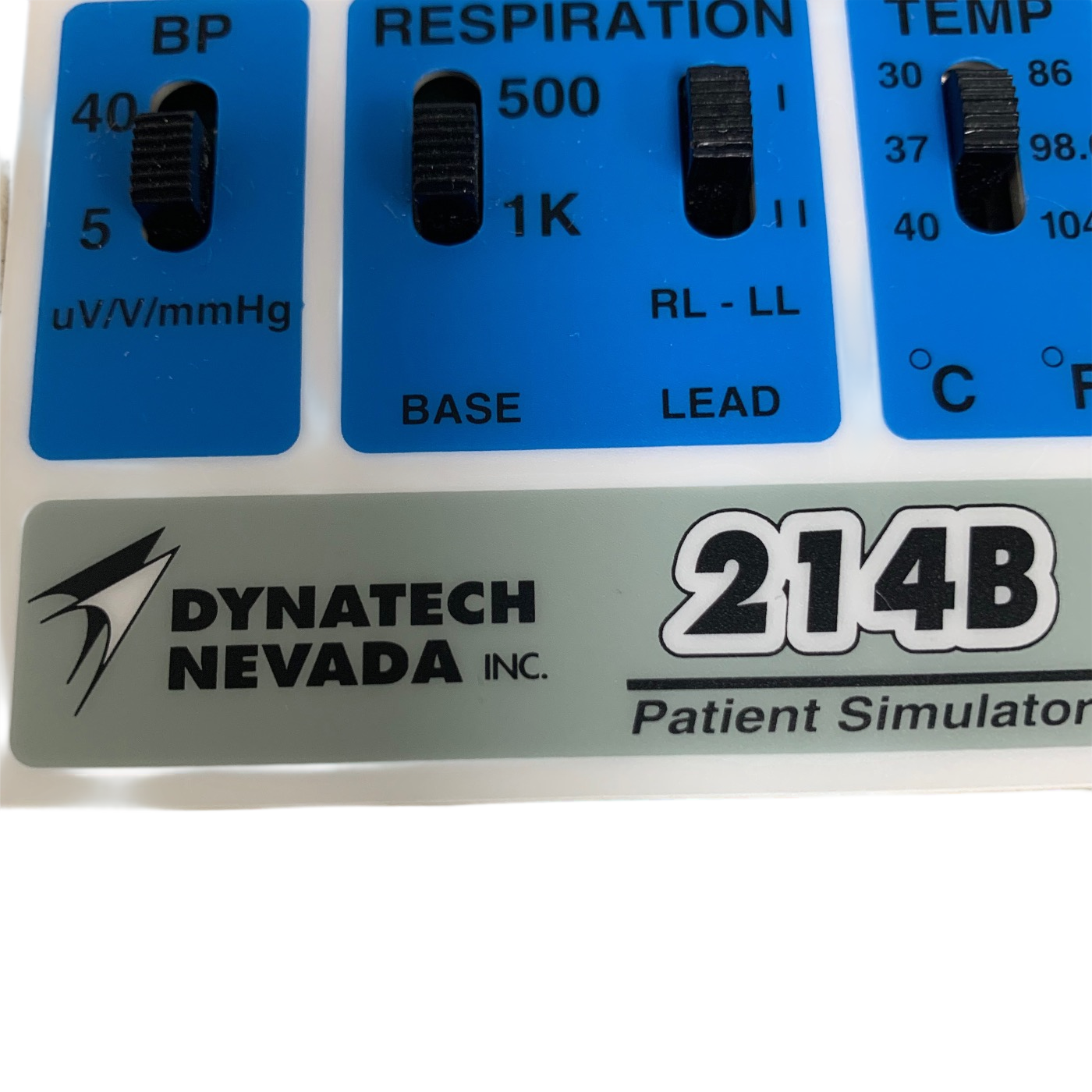 DYNATECH NEVADA PATIENT SIMULATOR MODEL 214B - Lost Battery Cover