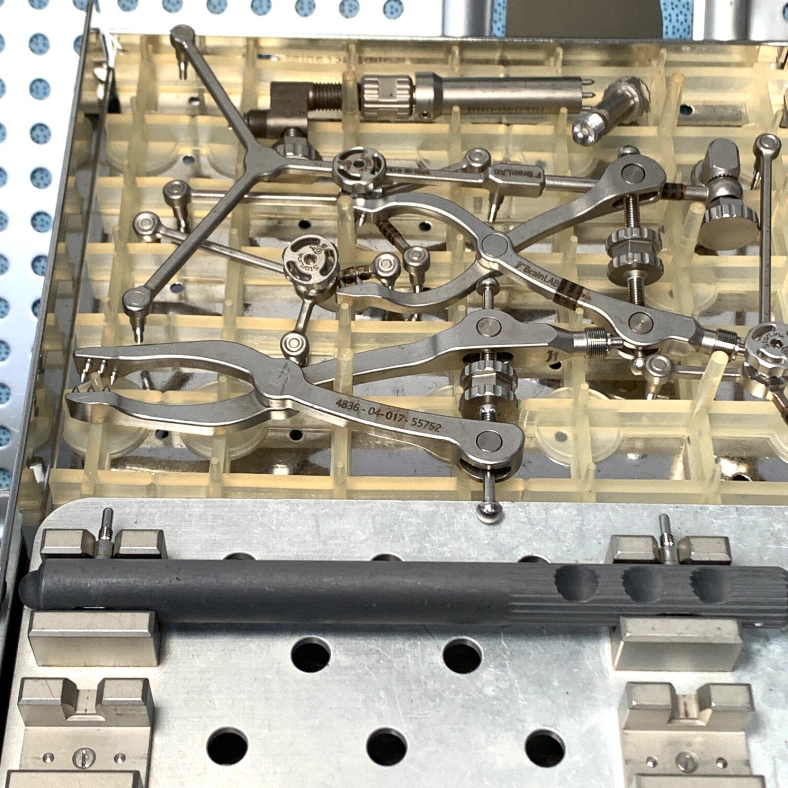 BRAINLAB REF 55202-01, VectorVision/Kolibri Cranial Instruments
