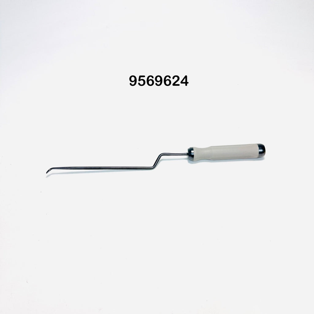 Medtronic 9569624 Metrx II - Curette Bayoneted 5.2mm Angled Instrument