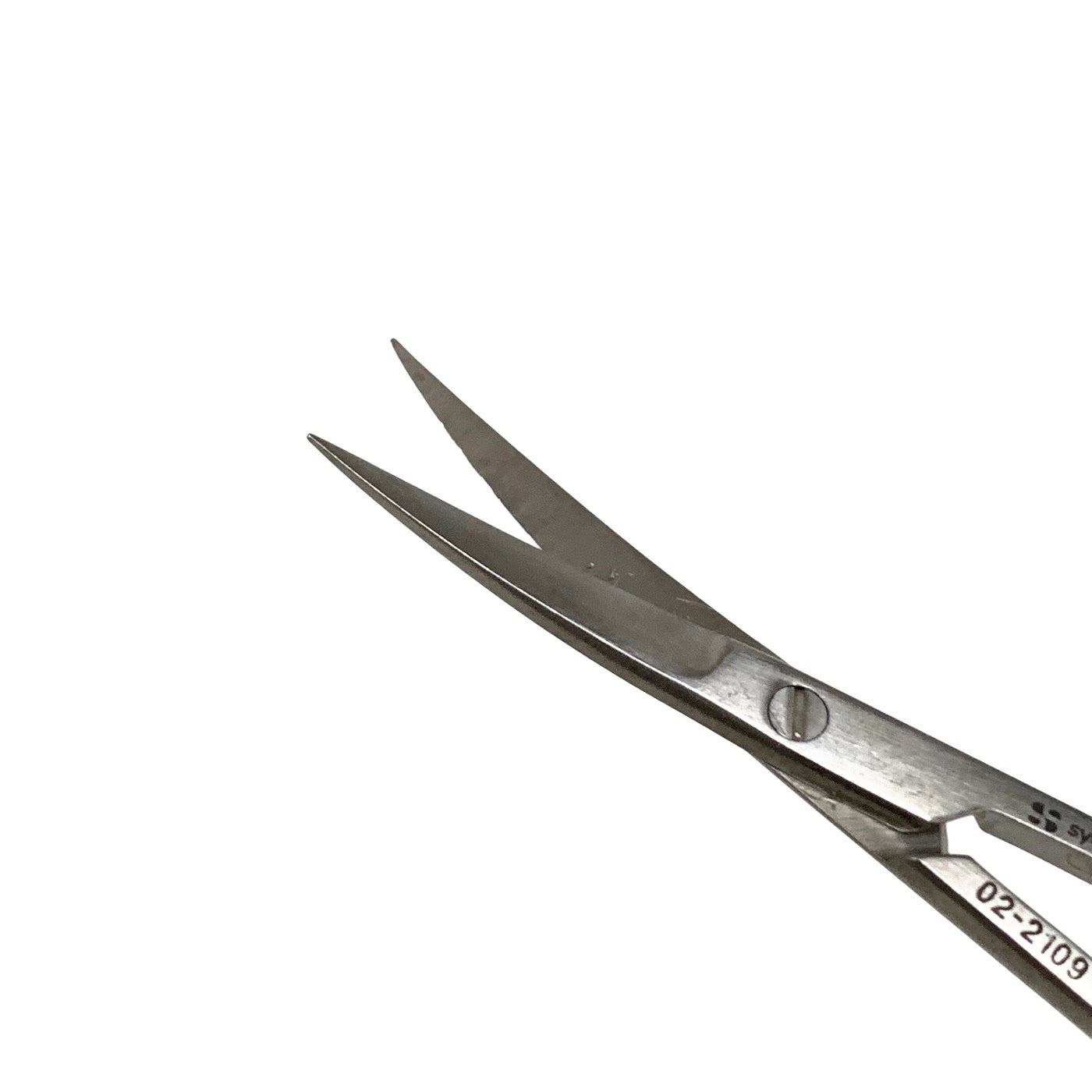 Symmetry Ref 02-2109, Iris Scissors 4.5" Curved Standard Pattern
