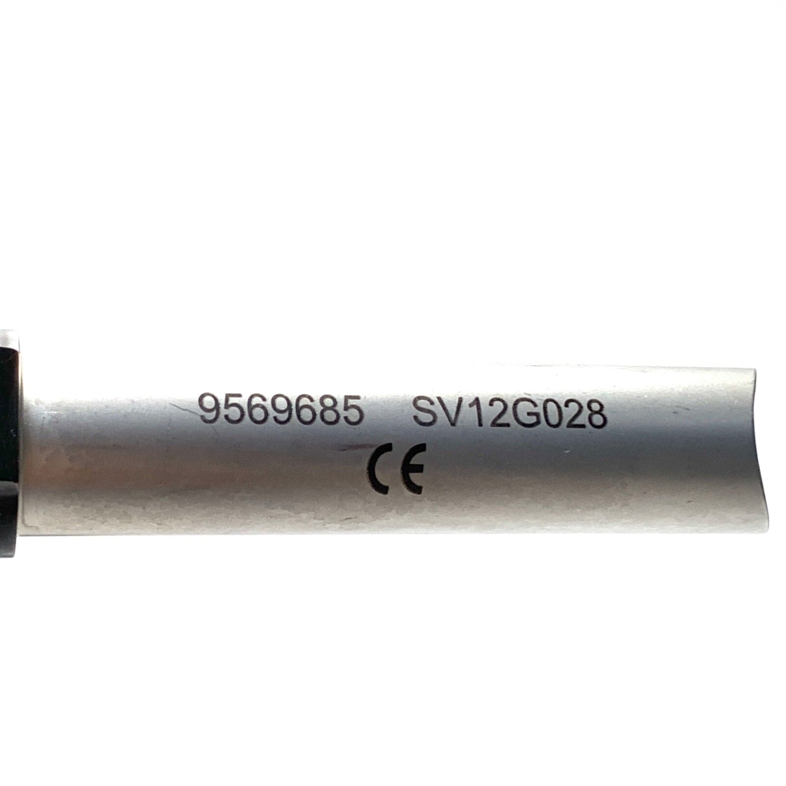 Medtronic REF 9569685, 18MM X 8CM Angled Metrx Tube