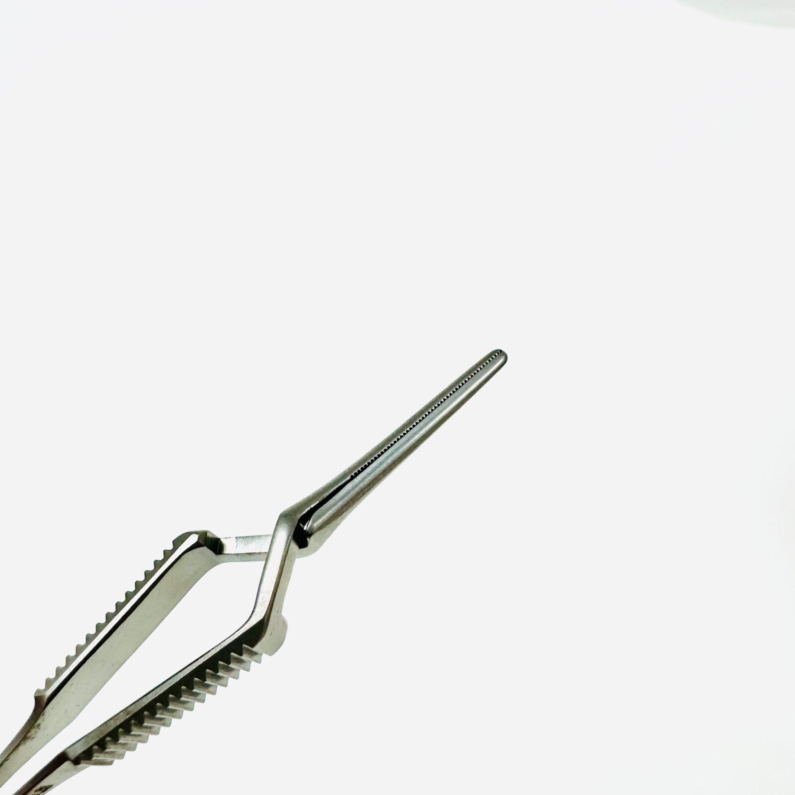 Aesculap MB285R Diethrich Micro Bulldog Clamp Straight 2 1/4 Inch Instrument