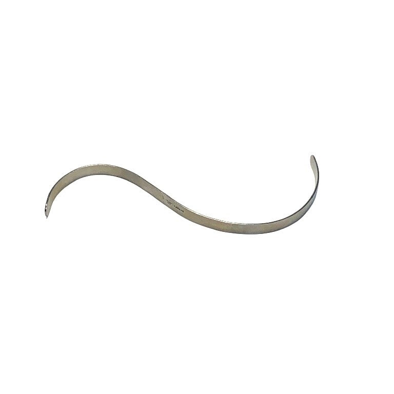 V. Mueller REF LA8415, HASSAN "S" RETRACTOR BLADE