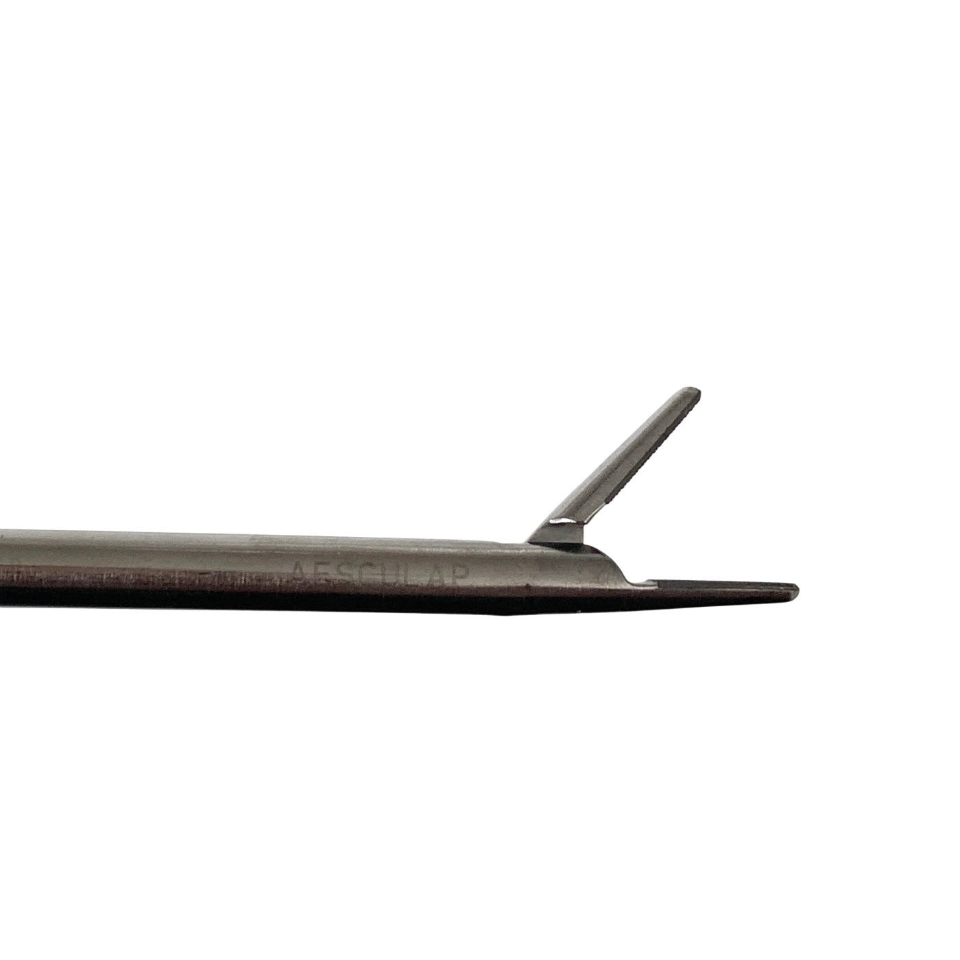Aesculap Ref Pl404R Surgical Laparoscopic 5Mm Durogrip Straight Tc Needleholder