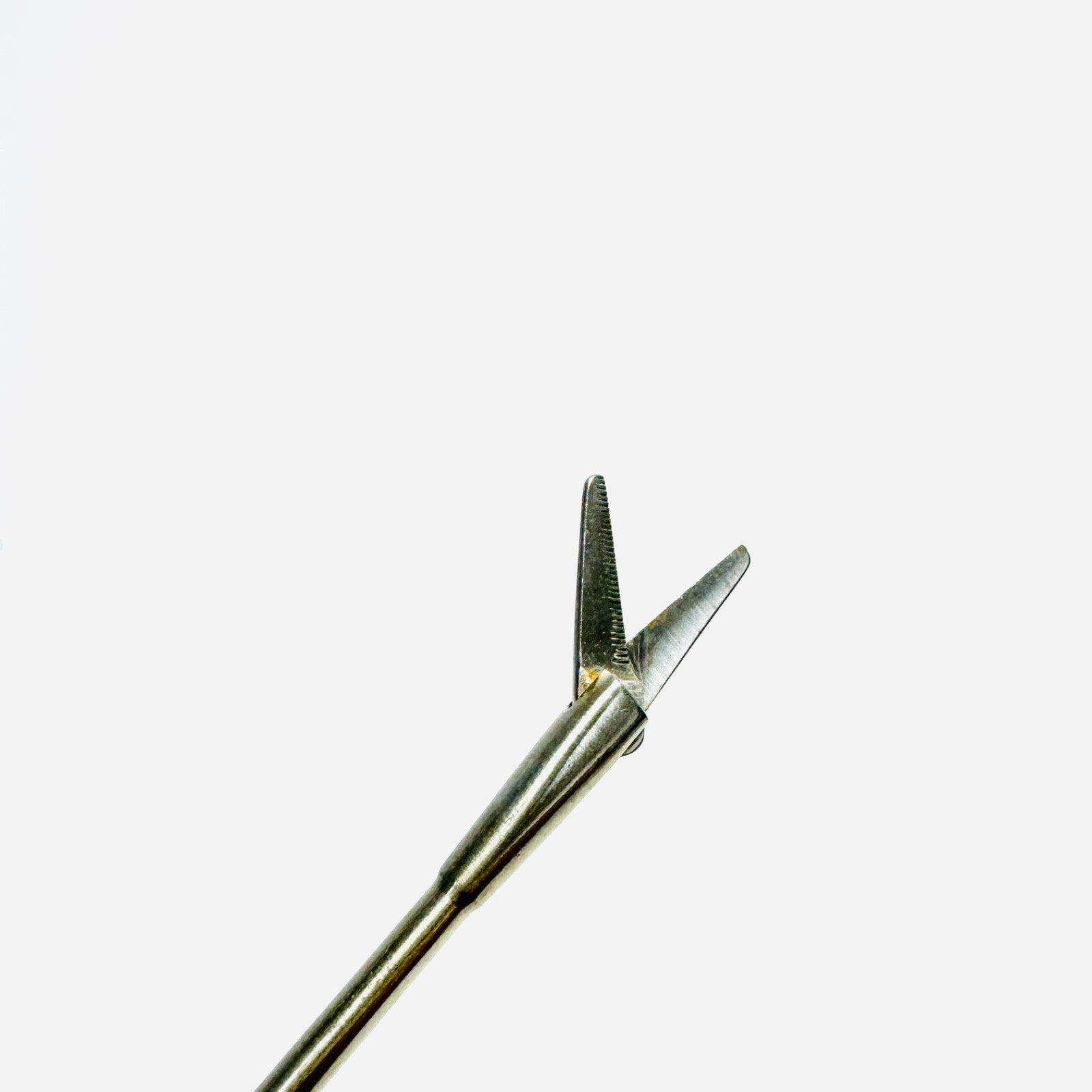 BOSS 93-5705 Nasal Scissors straight Adult 8 3/4″ Instrument