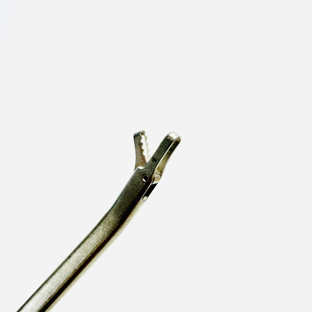 Medtrek 11-372  Punch, 15˚ right curved Instrument