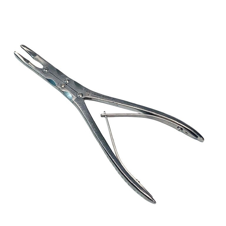V. Mueller REF AU6790, Bone Rongeur FORCEP, 4X15MM BITE