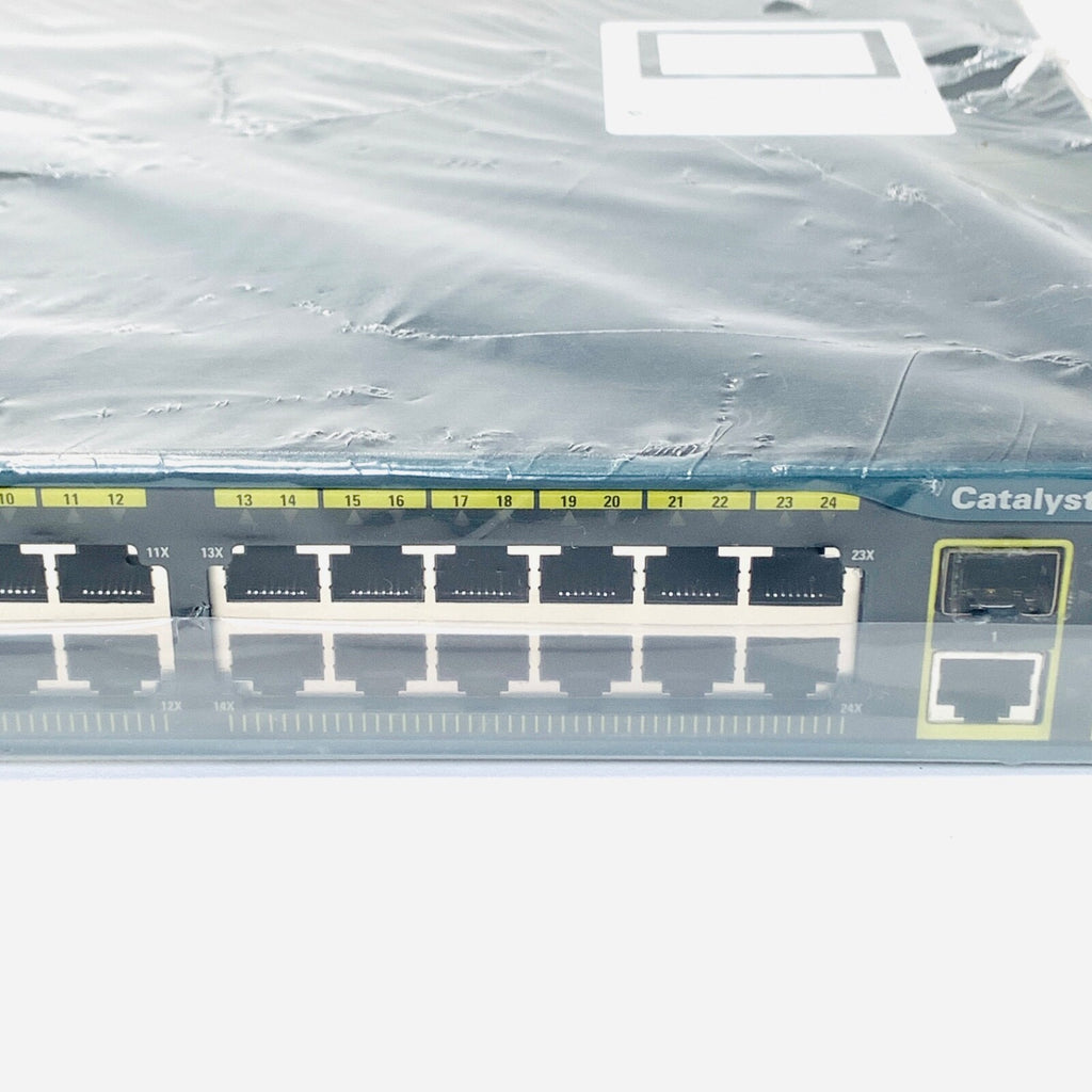 Cisco Systems REF WS-C2960-24TC-L, Catalyst 2960 Series 24 Port Switch