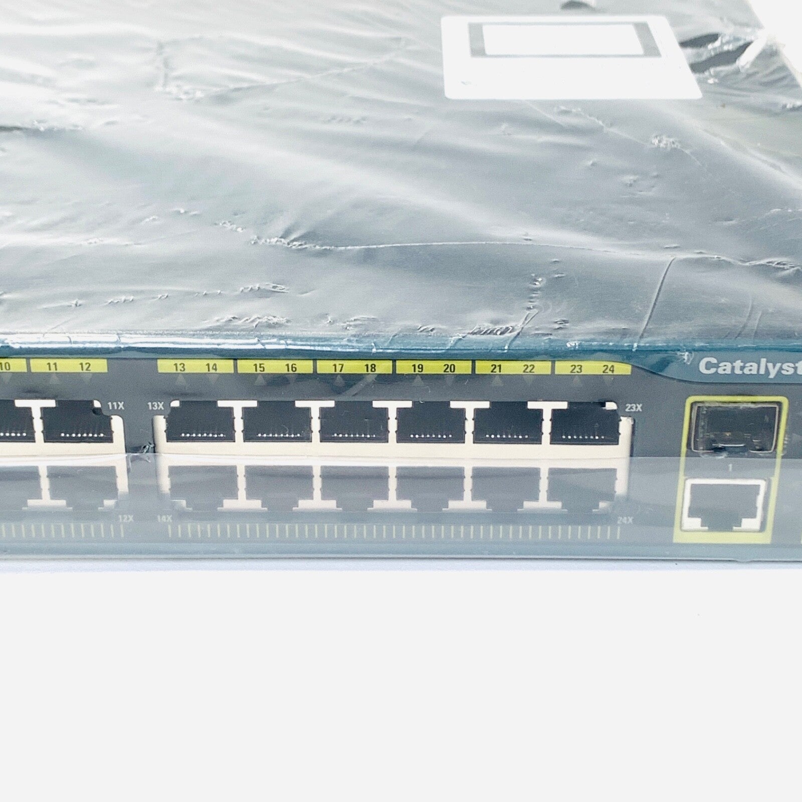 Cisco Systems REF WS-C2960-24TC-L, Catalyst 2960 Series 24 Port Switch