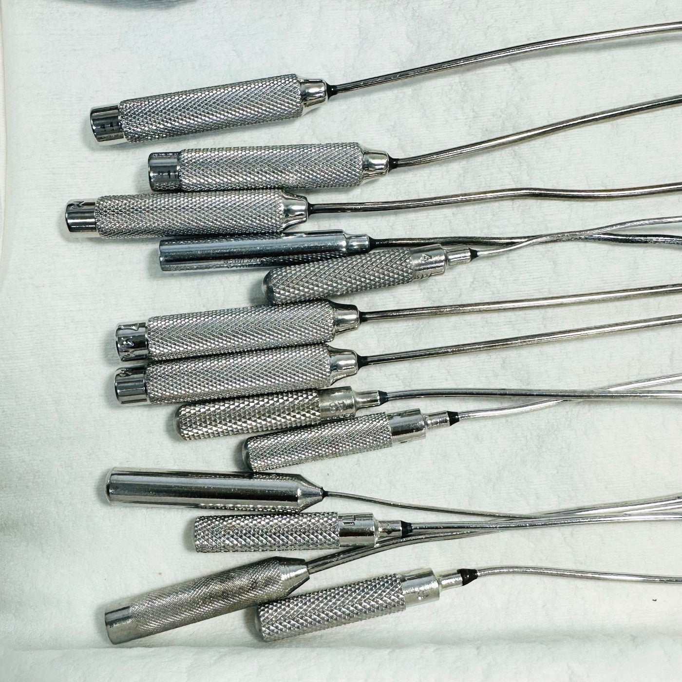 Pilling  / Others Bakes Bile Duct Dilators ( Lot Of 18 ) W/ Steel Tray