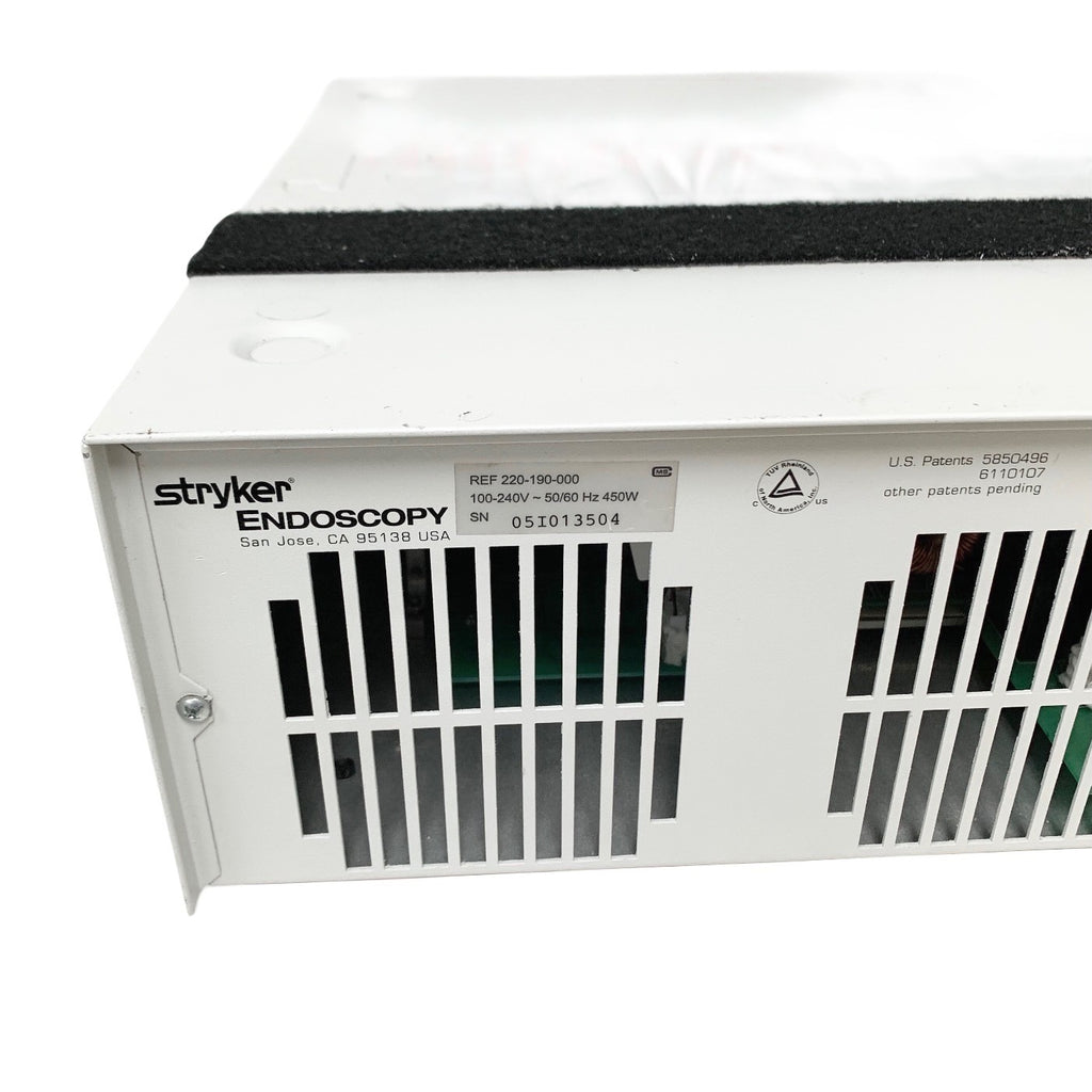 STRYKER REF C7000, LIGHT SOURCE, NO BULB