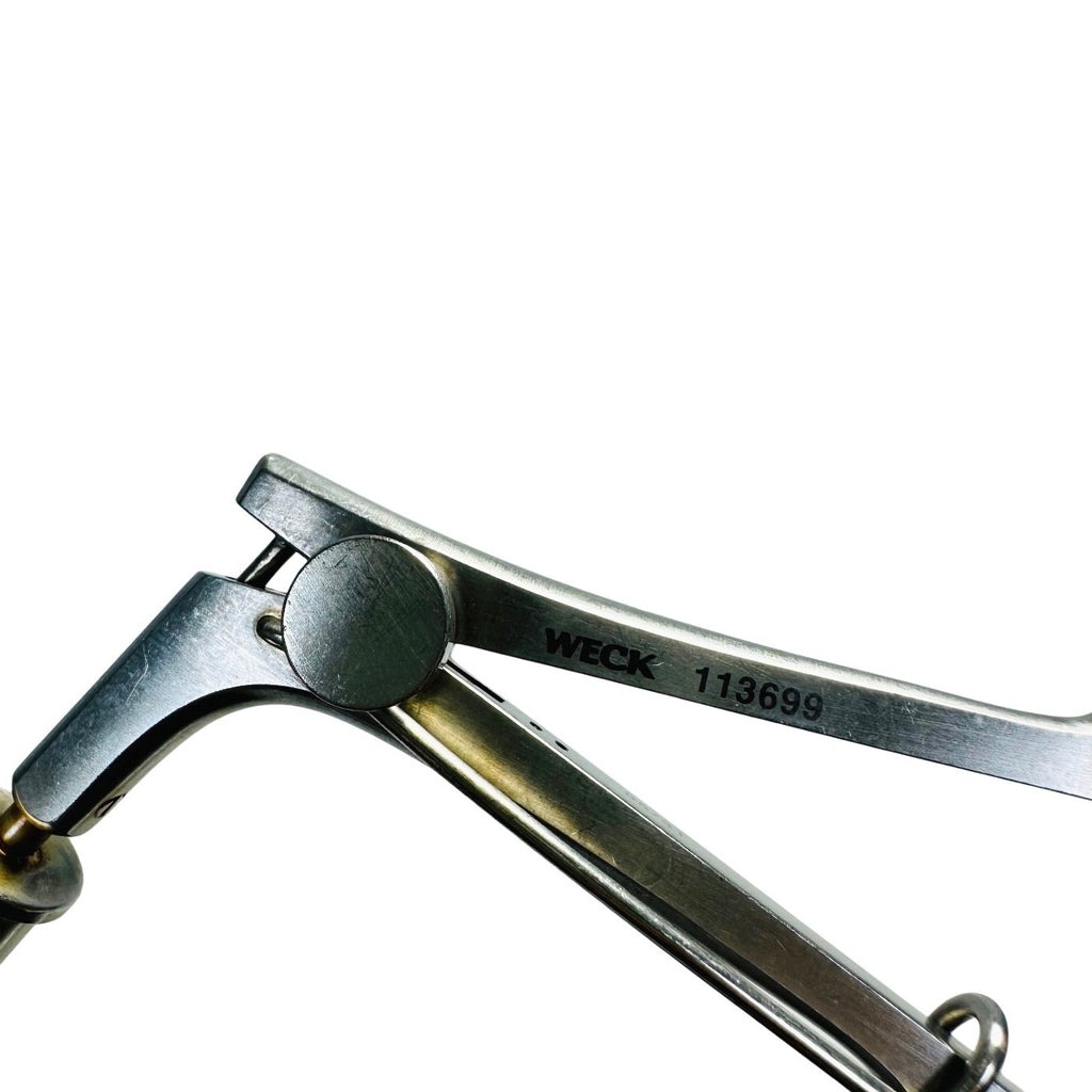 Weck 113699 – 10 mm Claw Grasping Forceps 2×2 Teeth, Instrument